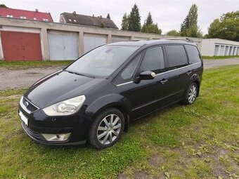 Ford Galaxy 2.0 TDCi 103kW 7 míst, xenony, TK 9/2027