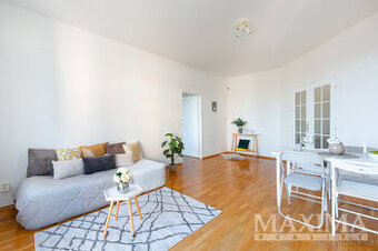 Byt 2+kk o ploše 69 m2 - Praha, Veleslavín