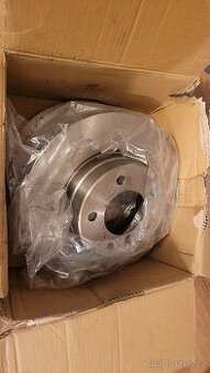 brzdové kotouče a destičky BMW E60 E63 E64