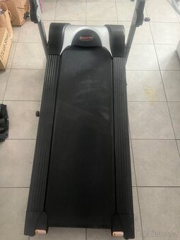 Běžecký pás Insportline