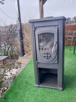 Prodám krbová kamna.