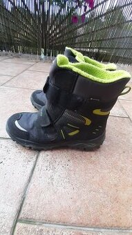 Zimní boty Superfit velikost 37