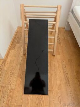 Montessori trojúhelník a klouzačka