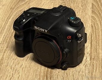 Sony Alpha A77