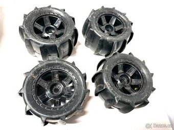 4x zánovní kolo Pro-Line SlingShot 3.8