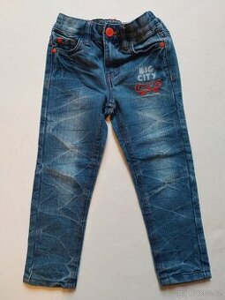 Rifle,tepláky, kraťasy, vel. 98