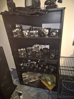Prodám 20 ks fotoaparatu + objektivy