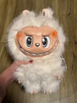Labubu Zimono bílý 38 cm
