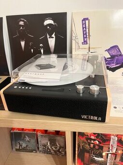 Gramofon Victrola Eastwood (VTA-72)