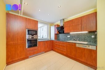 Prodej bytu 3+1, 74 m², Velké Losiny - 1