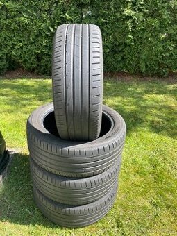 Letní pneu 215/50/18