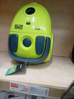 Kompaktní vysavač Sencor SVC 52 – lehký, praktický a cenově