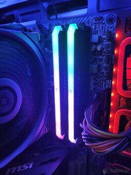 32GB DDR4 (2x16) 3600 MH/z, CL 18,  RGB, záruka