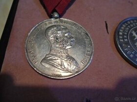 rakousko- uherské medaile - Puncované.4cm - 1