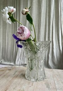 Váza křišťálová broušená 20 cm