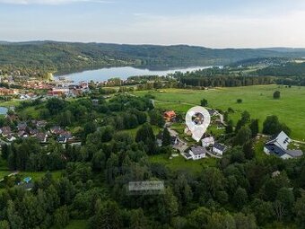 Prodej tří stavebních pozemků na domy v obci Lipno nad Vltav