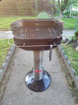 Gril Barbecook na dřevěné uhlí