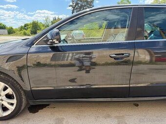 Leve predni dvere Skoda Superb 2 FACELIFT 2014 cerne
