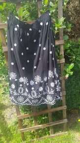 Prodám novou sukni s výšivkou vel.46, zn.M&S collection - 1