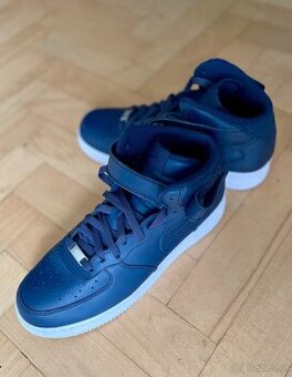 Nike Air Force 1 MID ‘07