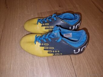 Kopačky Umbro velikost 32