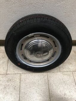 Kolo škoda 100,1000 nové pneu