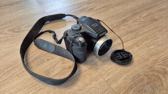 FujiFilm s5700