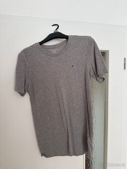 Tommy Hilfiger tričko