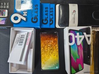 Samsung Galaxy A40 4GB/64GB - top stav, plně funkční