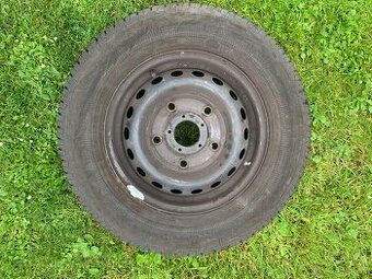Letní pneu 215/65/15C