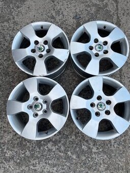 Sada Alu kol Škoda R15