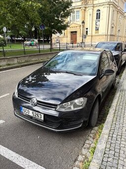 VW golf 7 1.4TSI Highline,navi,panorama,příplatková výbava