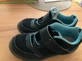 Trekove boty Quechua,vel. 33