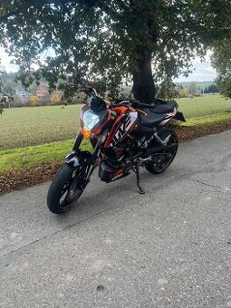 KTM DUKE 125 2011