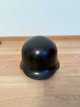 Německá helma M40