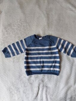 Sada dětského oblečení ve velikosti 68 a 74