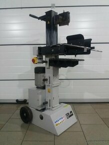 Hydraulický štípač dřeva