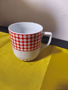 Retro sběratelský hrnek.