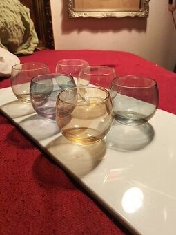 Sklenice ,Brusel ,retro ,nepoškozeno.