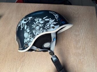 LYŽAŘSKÁ HELMA + BRÝLE