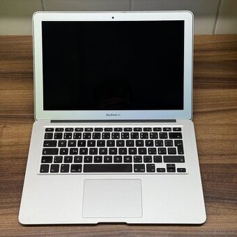 Apple MacBook Air 13” (A1466, Early 2015) – i5 / 8GB RAM /