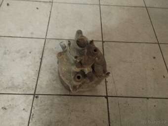 Posilovač brzd na tatra603 na renovaci