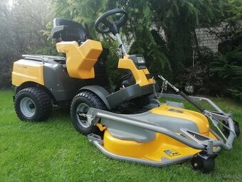 Profesionální rotační sekačka Stiga Park Pro 540 IX