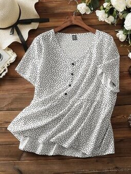 Halenka s volánkem vel. 44/46