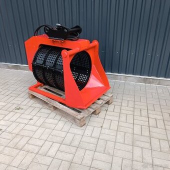 Prosévací lžíce, třídící lopata, katrovačka, třídička zeminy