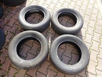 Škoda Octavia Zimní pneu Barum Polaris 195x65x15