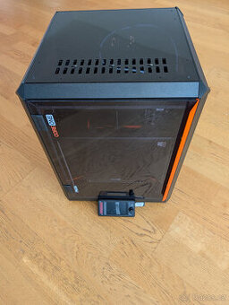 3D tiskárna Prusa Core One+ + kamera (v záruce)