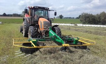 Čelní shrnovač AGRONIC  WR 500