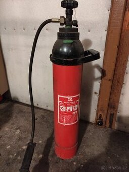 Lahev CO2 ke svářečce