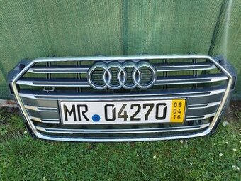 Audi A5 maska